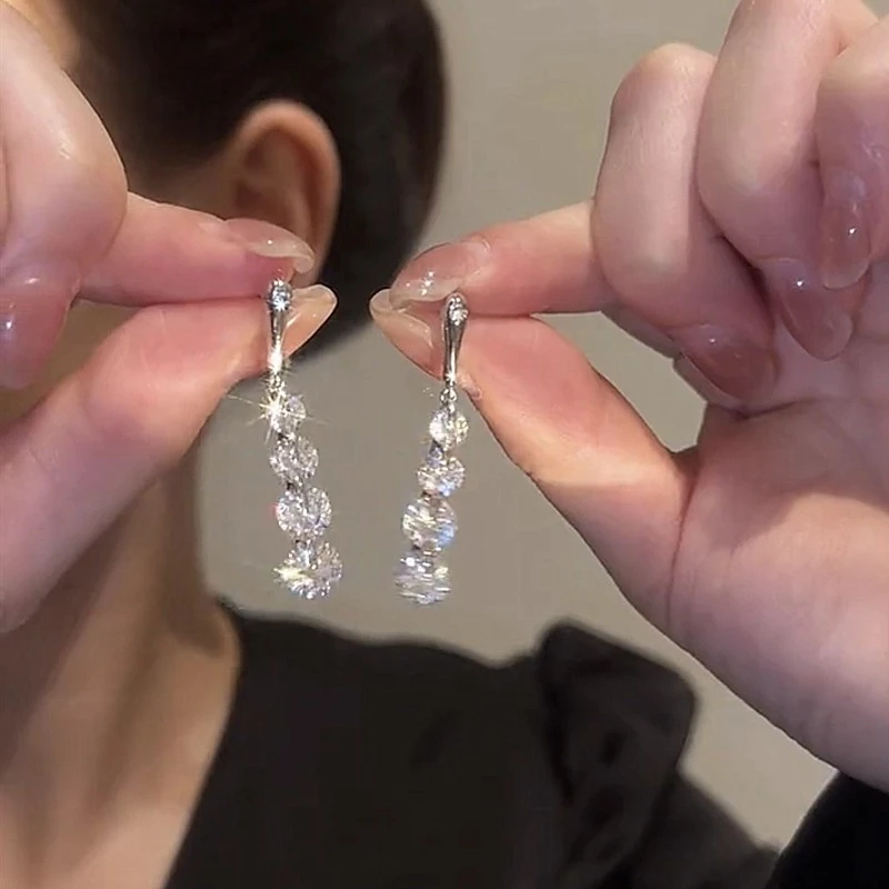 铜合金锆石耳饰 法式超闪水钻吊坠耳环女高级感长款耳钉气质耳坠