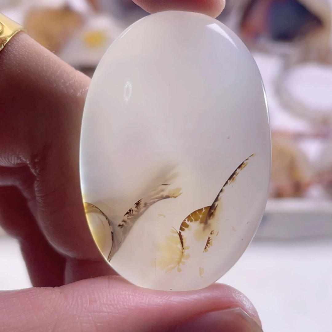 玛瑙/玉髓未镶嵌珠宝奇石