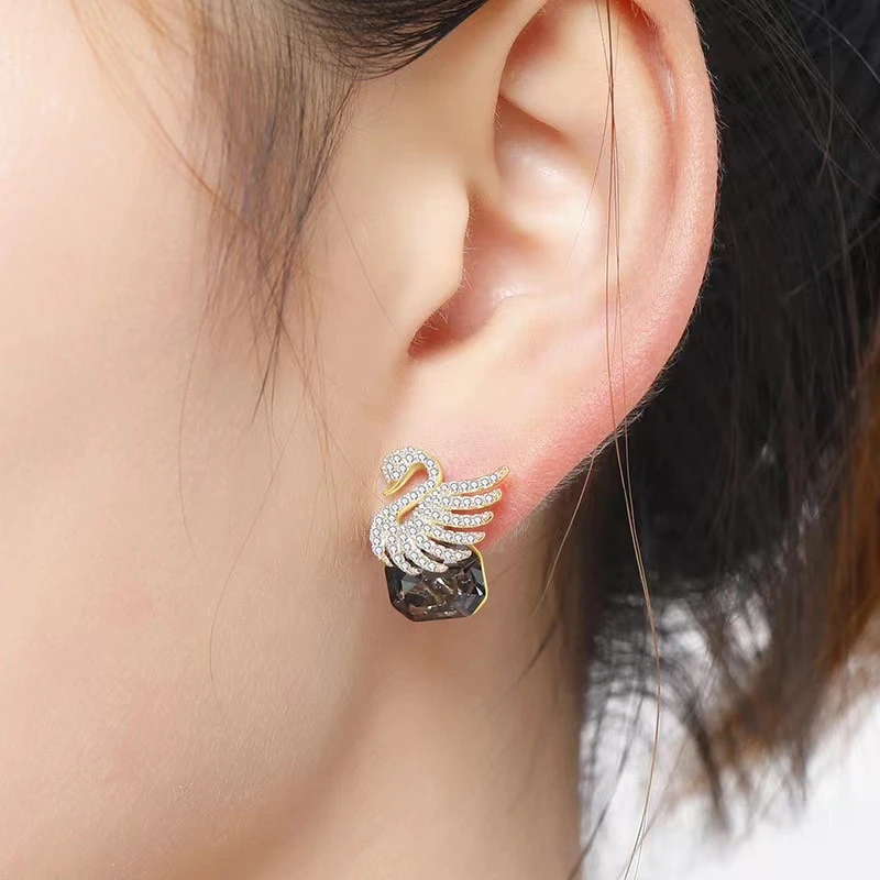 铜合金耳饰 百搭天鹅法式耳钉SX2104