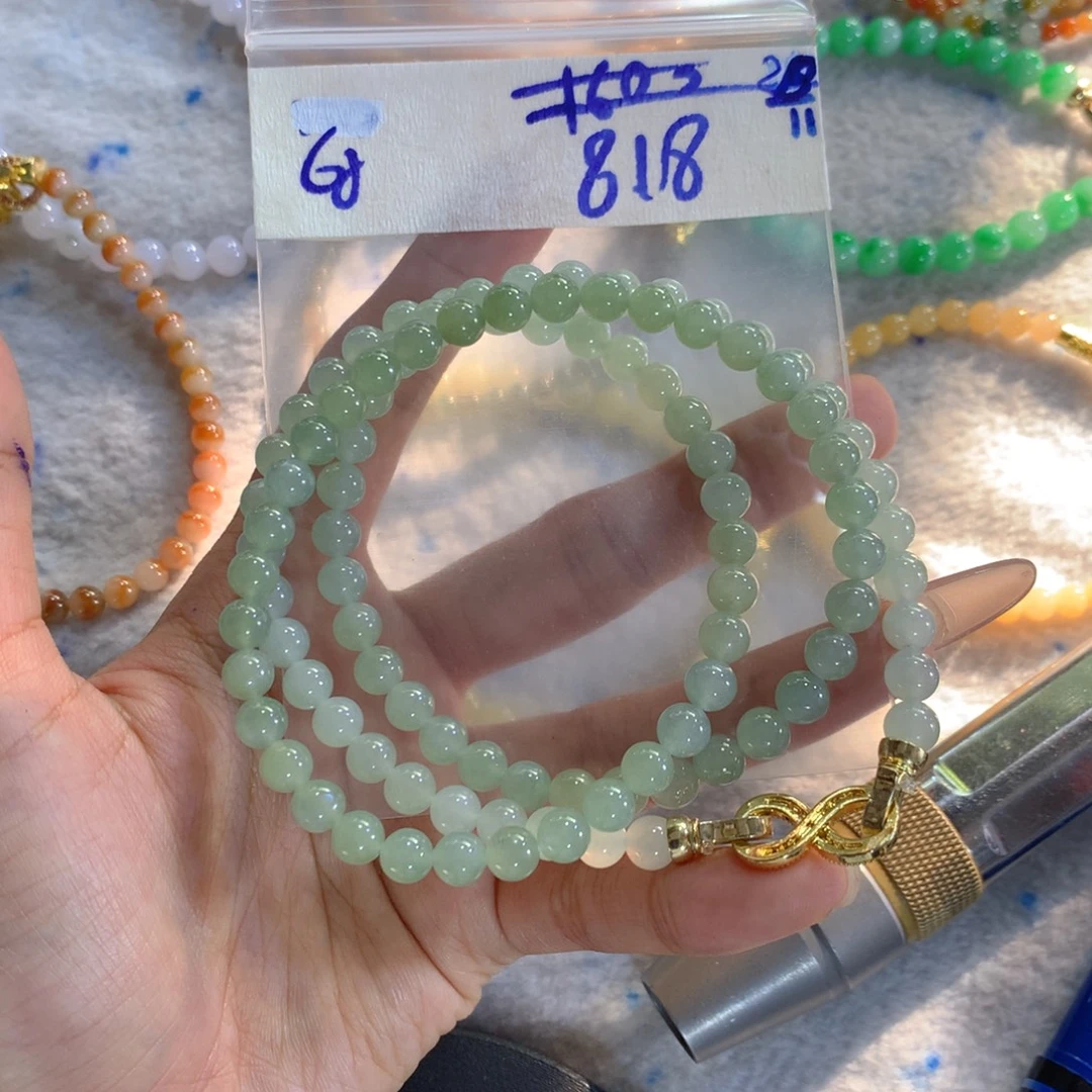 定制翡翠未镶嵌天然缅甸翡翠多样性