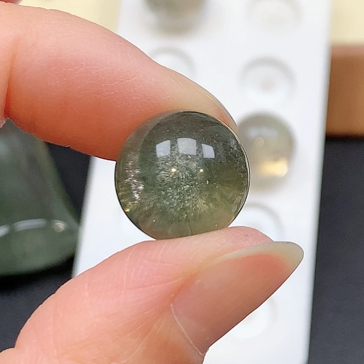 C***y未镶嵌吊坠(不含链)水晶