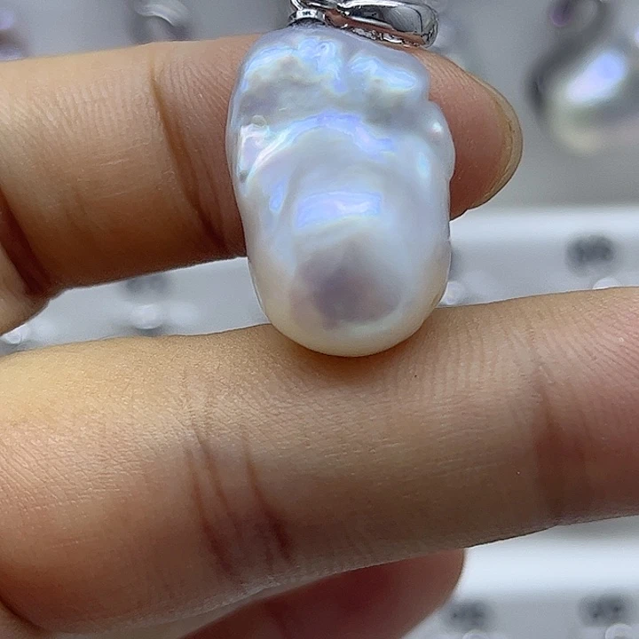 颈饰未镶嵌淡水珍珠