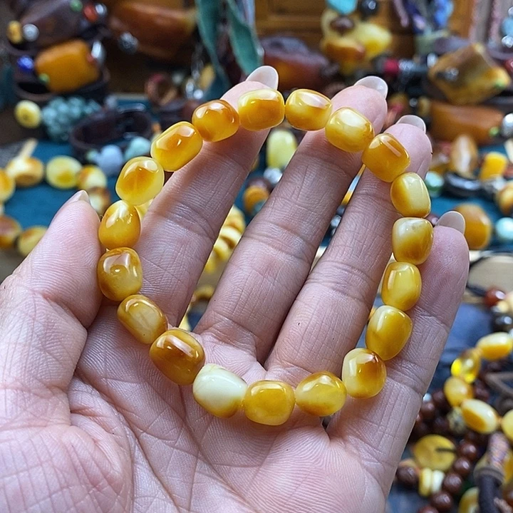 清***文蜜蜡未镶嵌手串手串