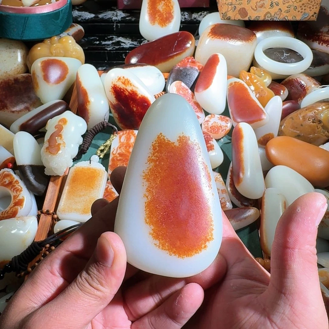 和田玉挂件未镶嵌老*子