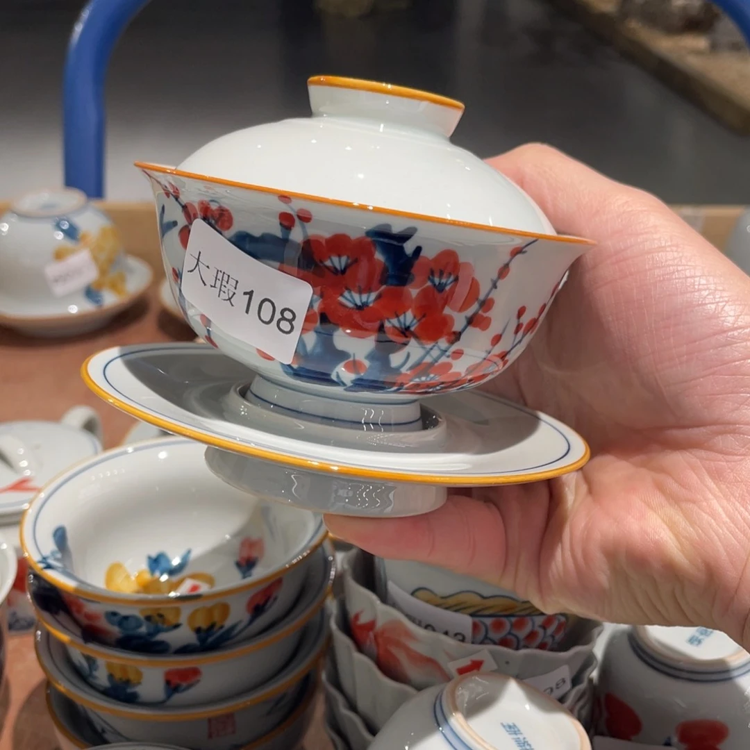 釉下手绘茶具微瑕