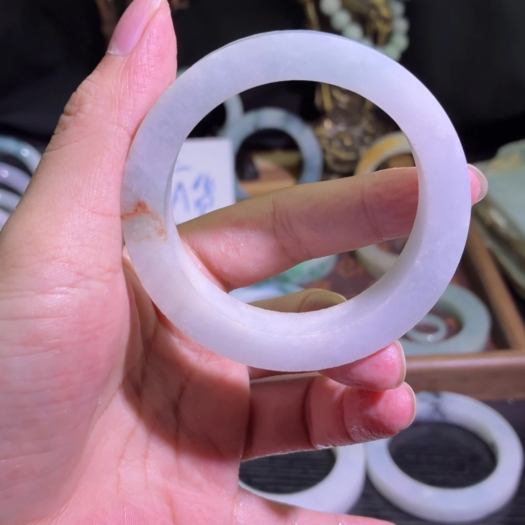 定制翡翠未镶嵌天然翡翠A货毛胚手镯