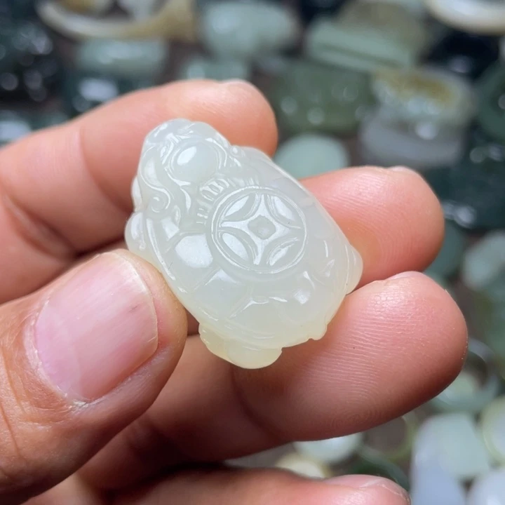 和田玉颈饰未镶嵌夏****D