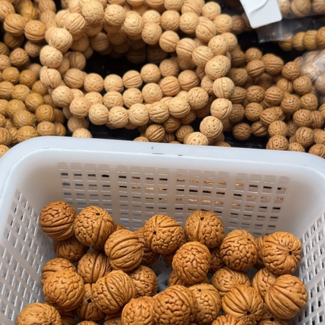 好***了文玩核桃手串小桃核散籽批发