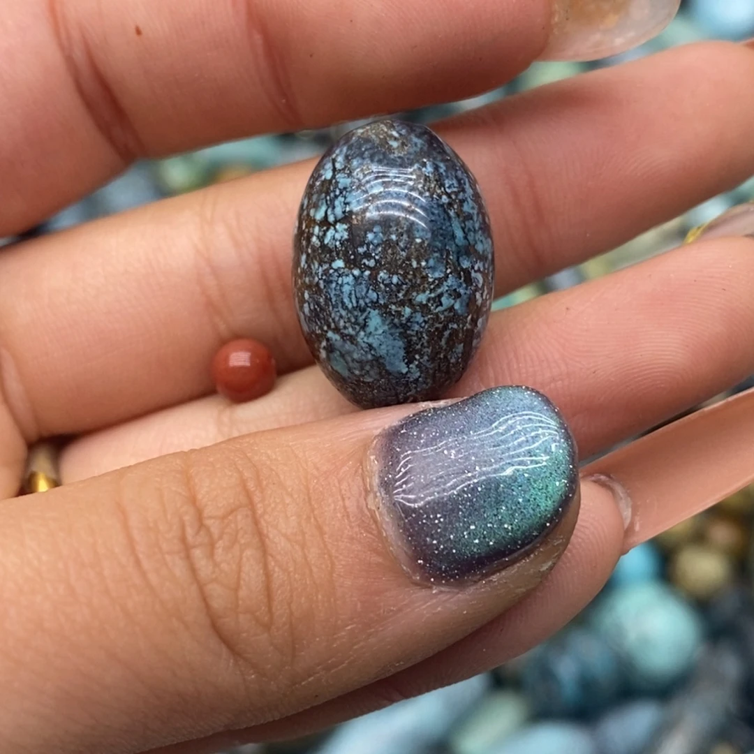 南红玛瑙未镶嵌珠宝奇石