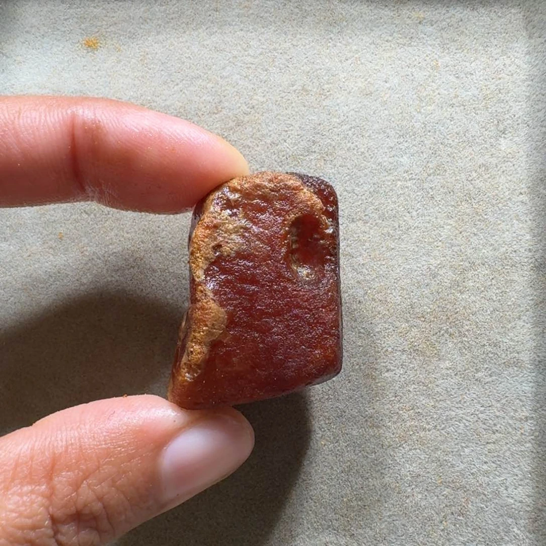 定制琥珀未镶嵌?****?定制