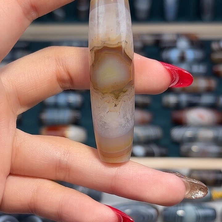 月***。玛瑙/玉髓合金珠宝奇石