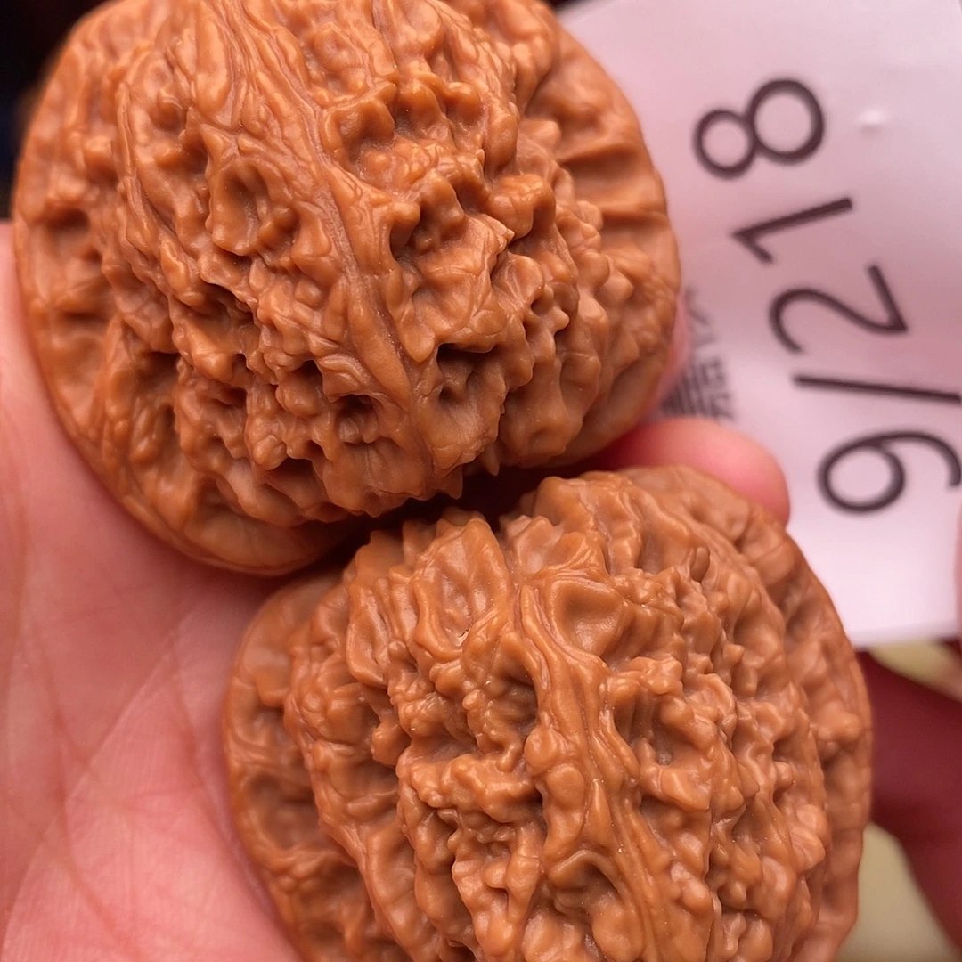 把件文玩核桃44南疆石。