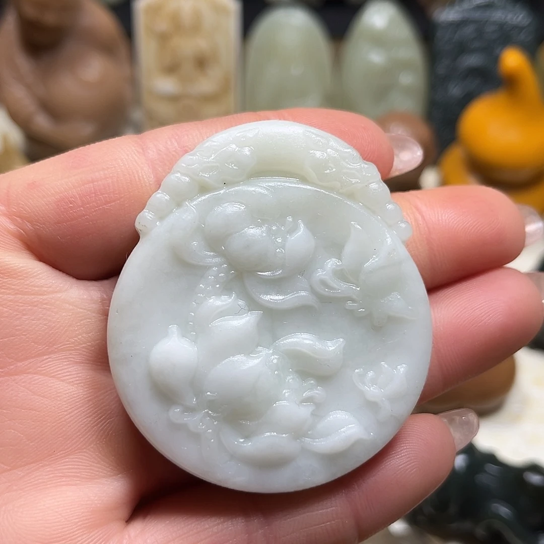 白玉菩提吊坠白玉菩提吊坠