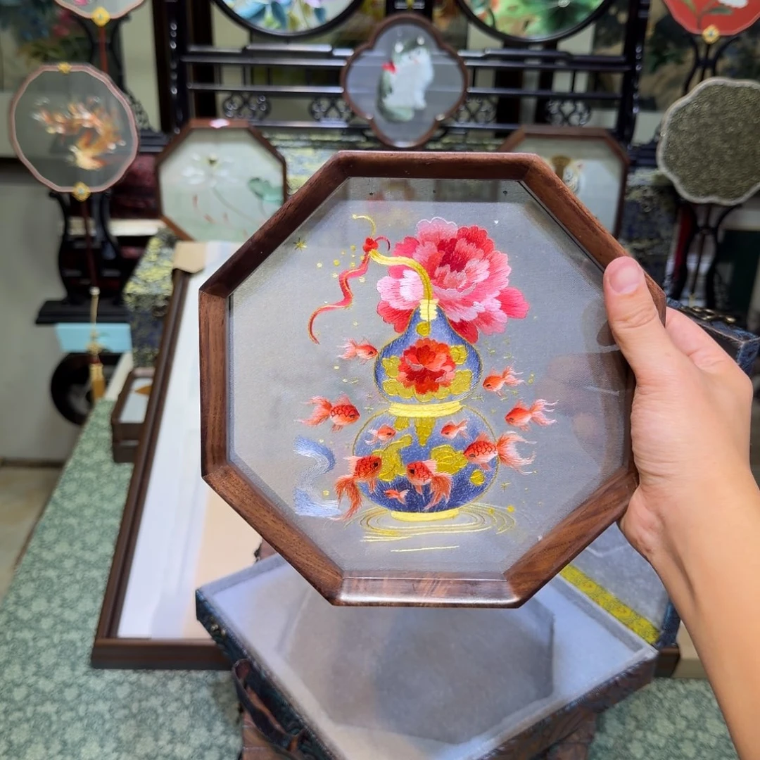 刺绣手工苏绣工艺制作技艺精湛