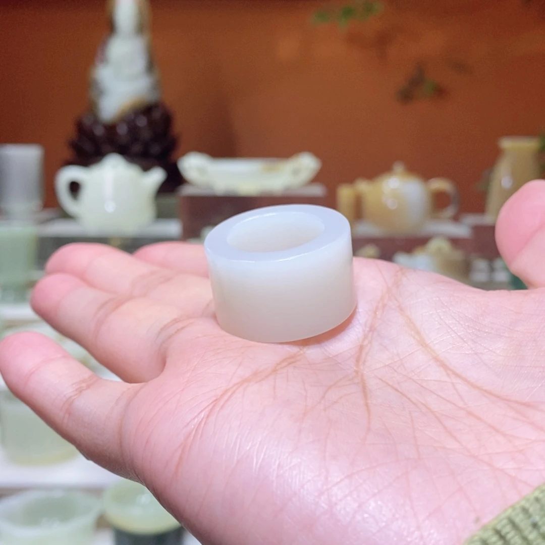 未镶嵌和田玉把件和田玉白玉扳指18.5mm