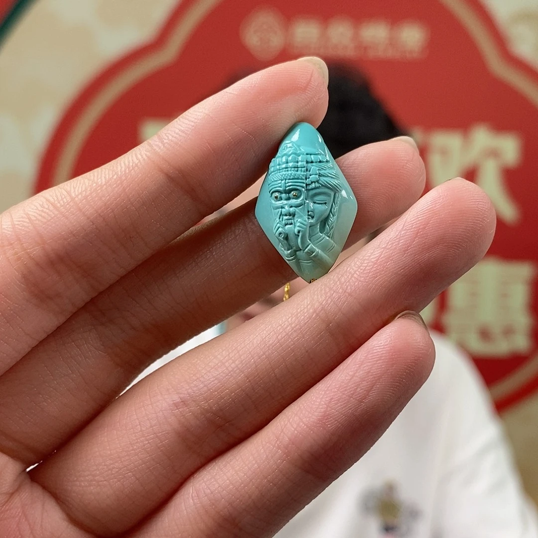 绿松石未镶嵌珠宝奇石