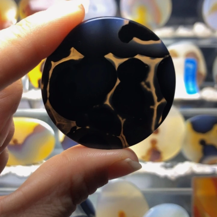 合金玛瑙/玉髓珠宝奇石50