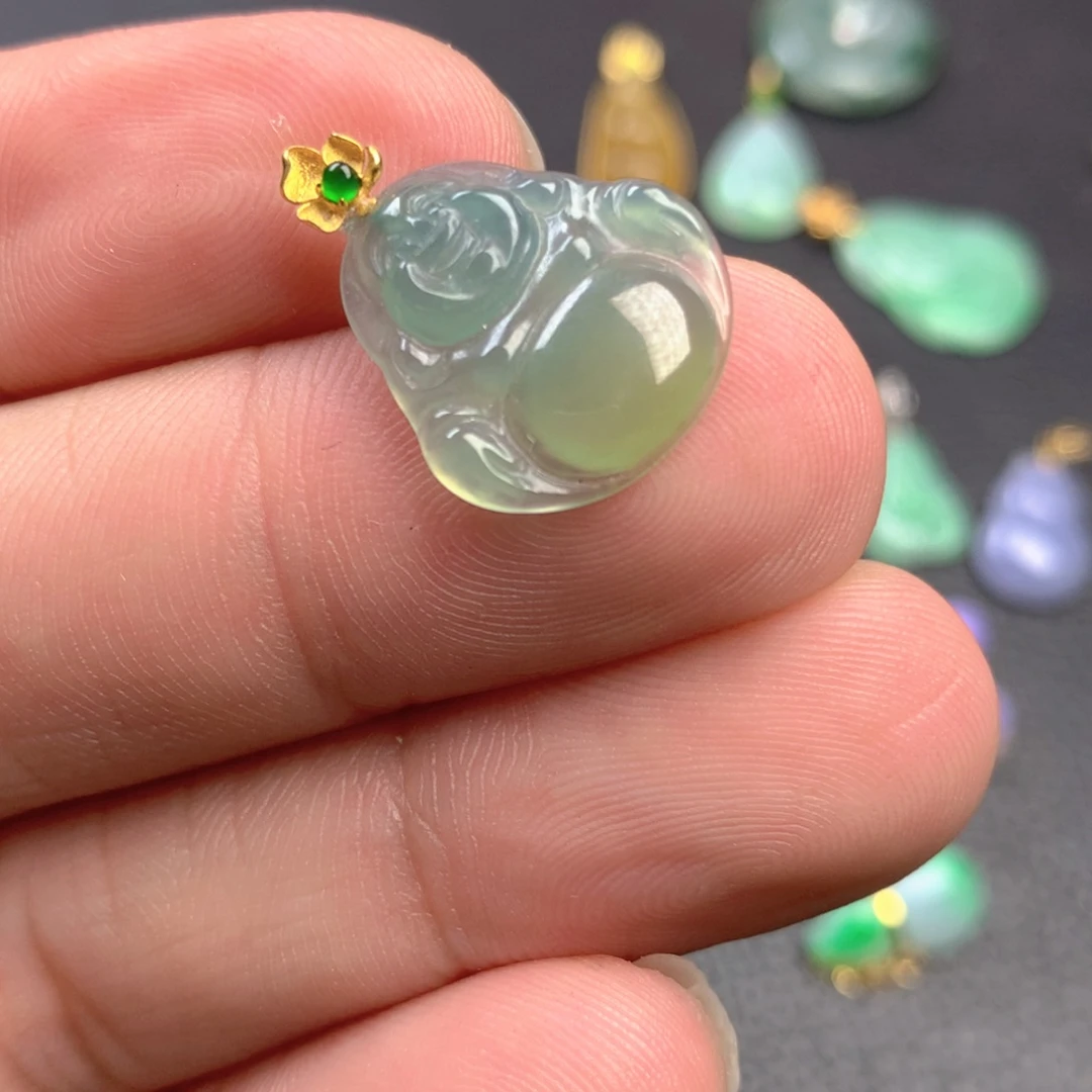 【闪购商品】颈饰18K金镶嵌翡翠翡翠