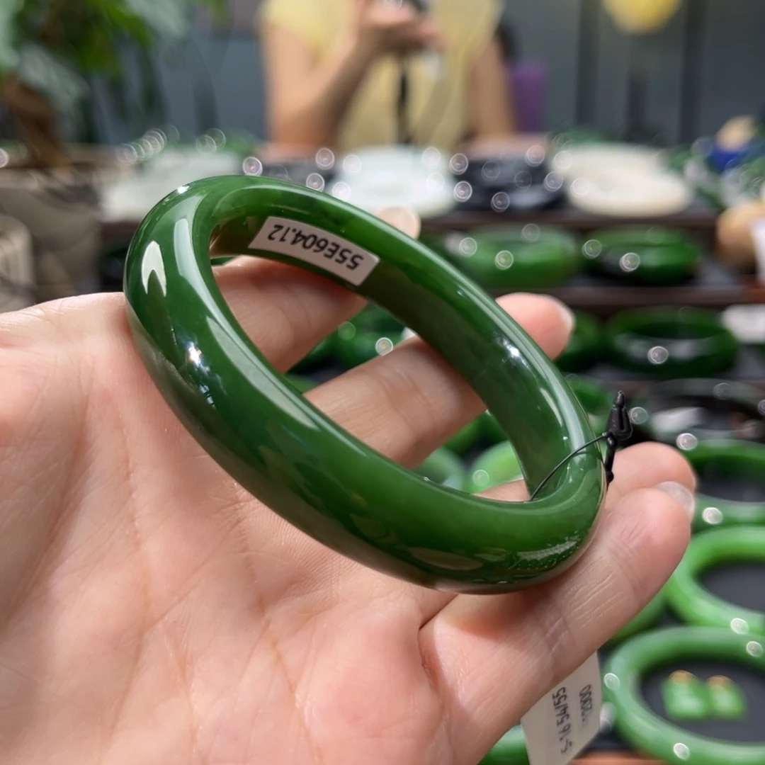 和田玉（碧玉）手镯未镶嵌