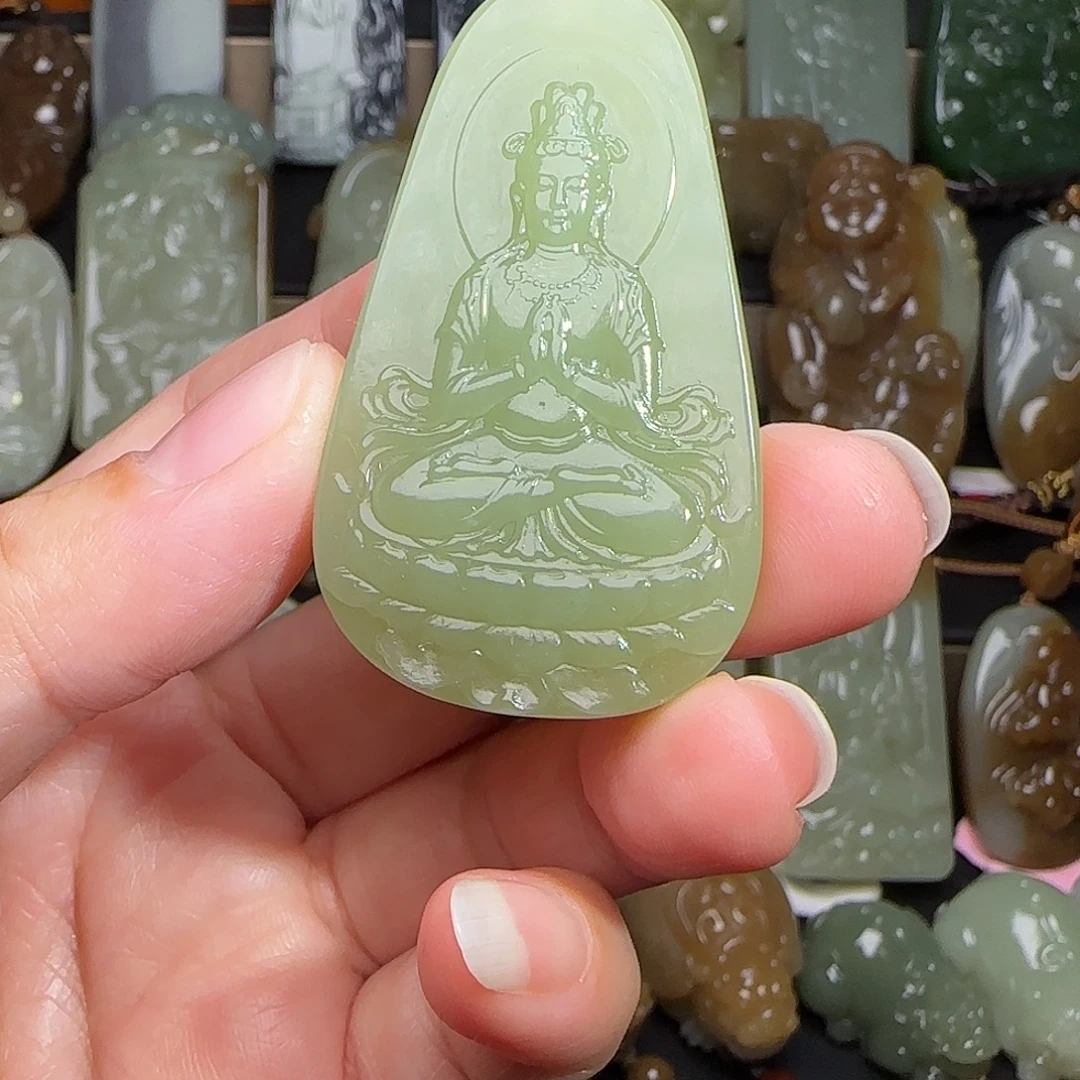 和田玉未镶嵌颈饰