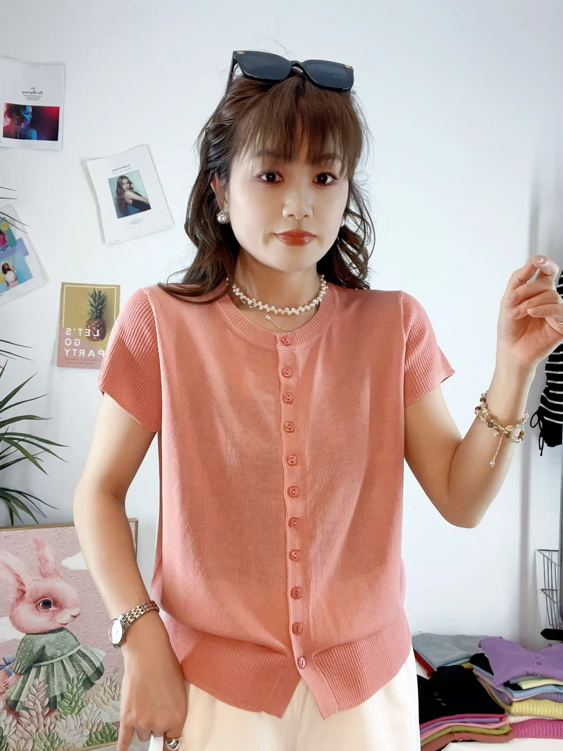 03286123 方和与显瘦 针织开衫气质短款时尚打底宽松圆领针织