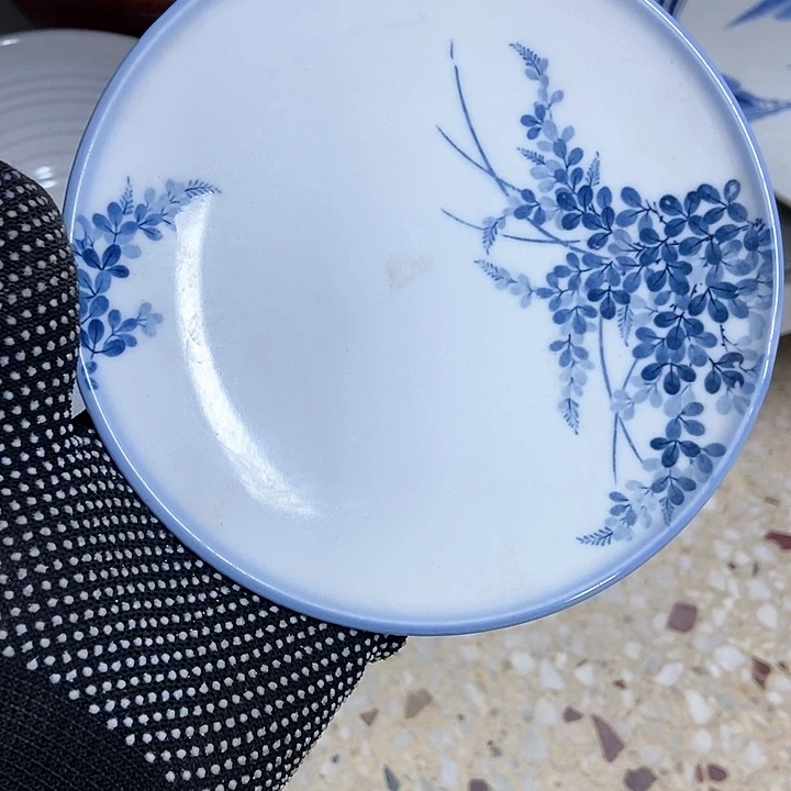 瓷片会****猫小奎子精选海外瓷器