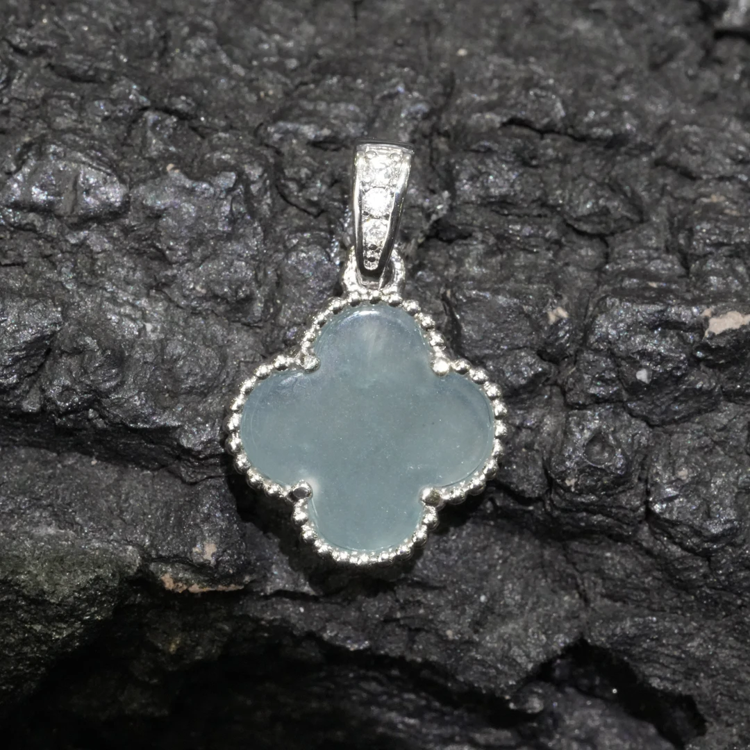 天然A货翡翠种幸运草吊坠多样性发货1件不含链子女士百搭精美