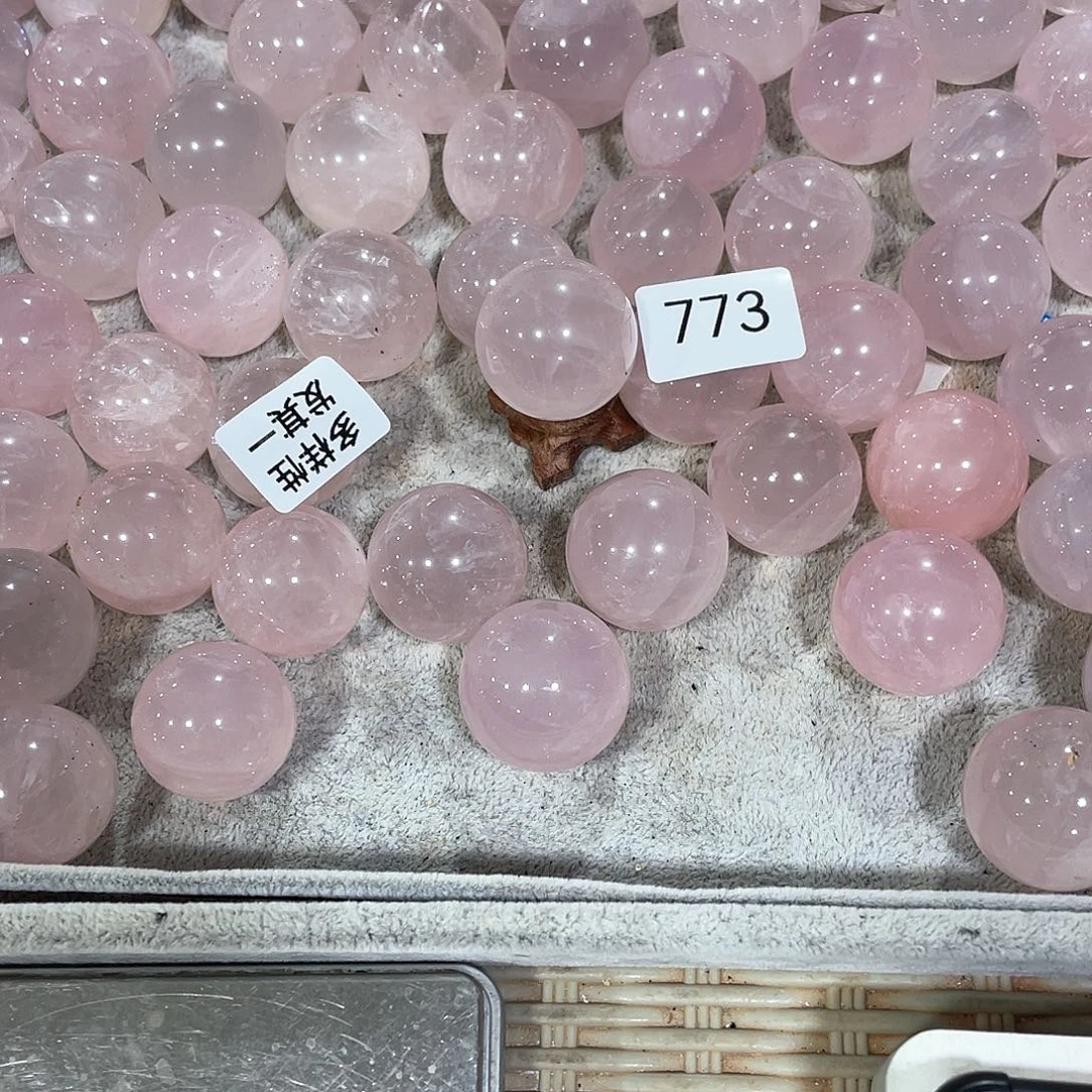 水晶摆件……..未镶嵌