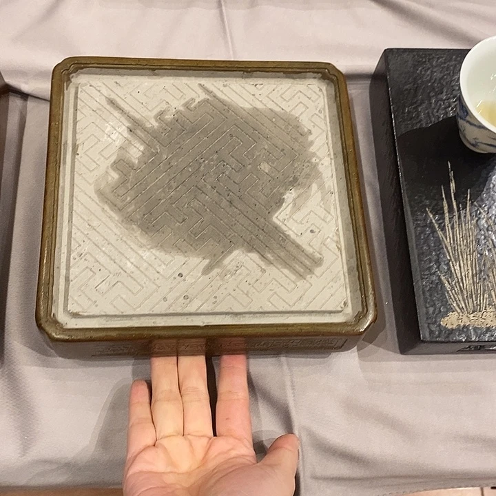 19.5cm见方桐油万字纹吸水茶盘