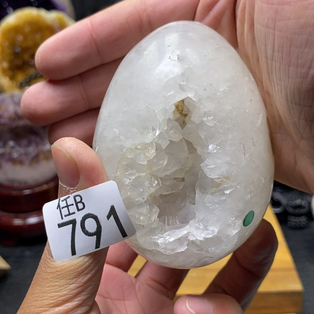 水晶大型摆件（非配饰）未镶嵌