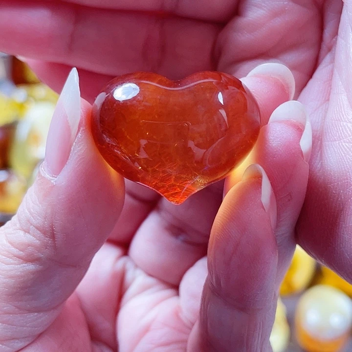 琥珀未镶嵌裸石吊坠