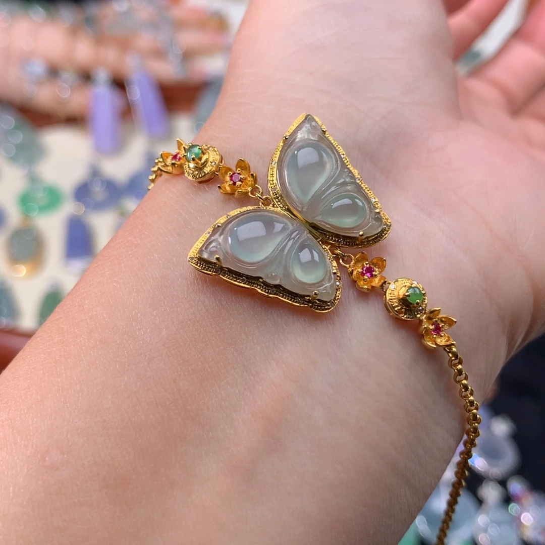 18K金镶嵌手链翡翠蝴蝶手链