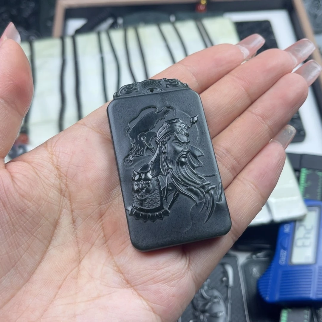 和田玉（青玉）未镶嵌颈饰