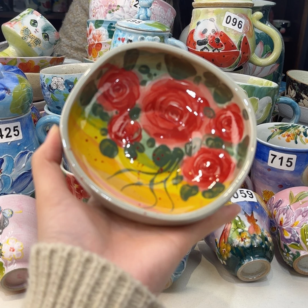 瓷片兔兔好可爱啊我