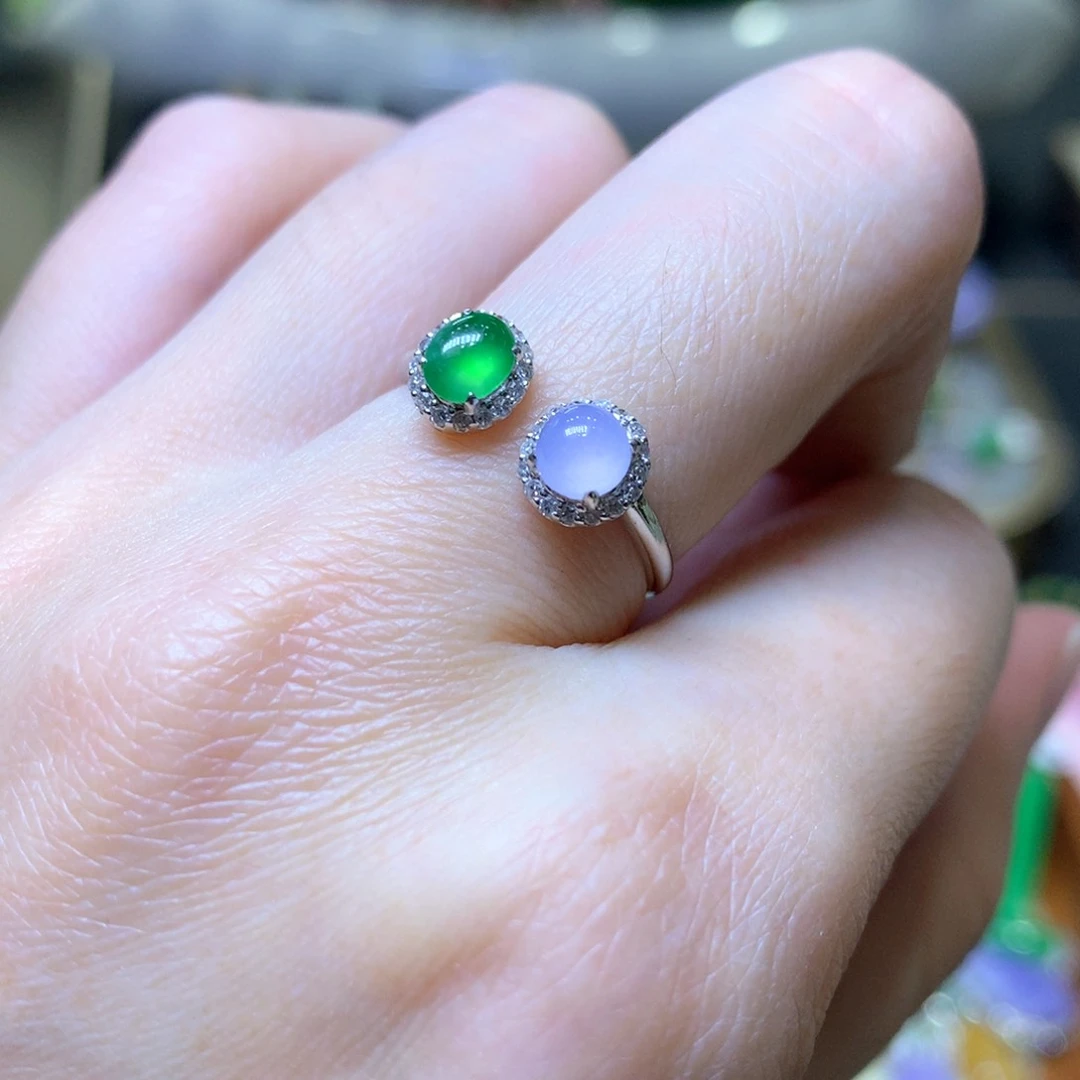 【闪购商品】翡翠颈饰18K金镶嵌翡翠吊坠项链