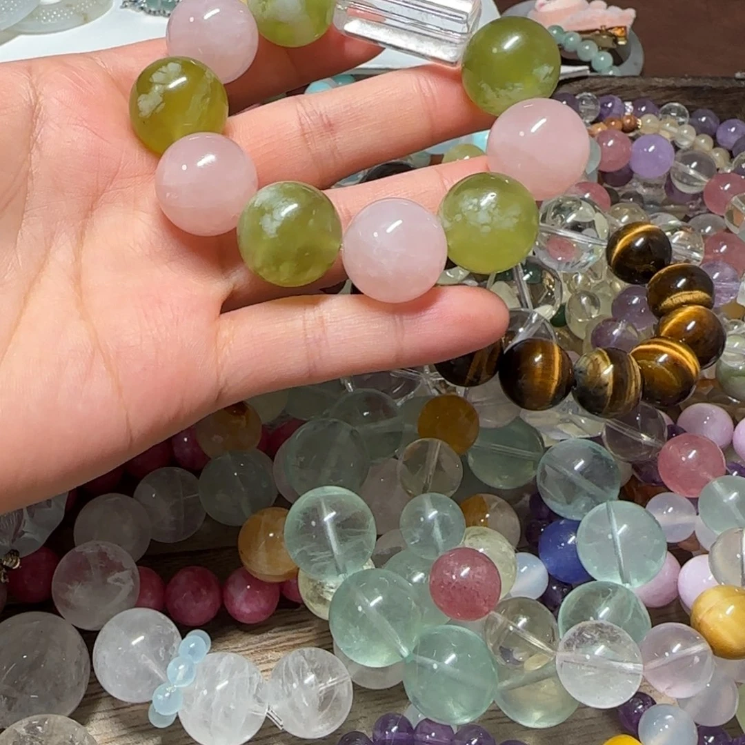 合金水晶颈饰娇嫩