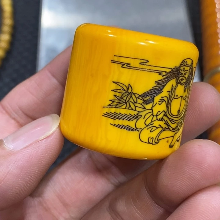 滴血莲花菩提吊坠