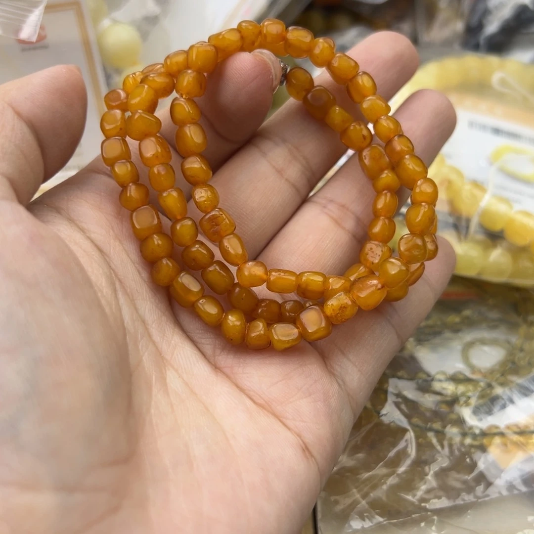 琥珀珠宝奇石未镶嵌