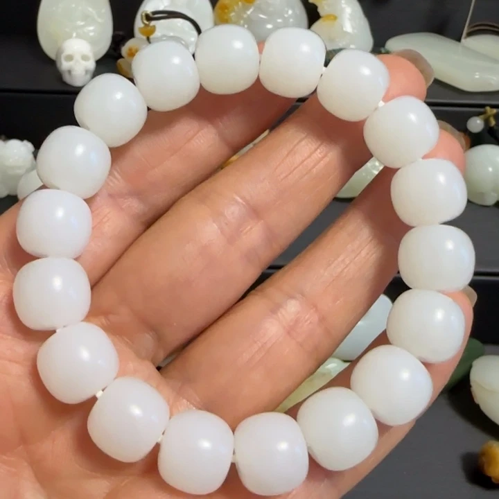 和田玉手链未镶嵌春**然