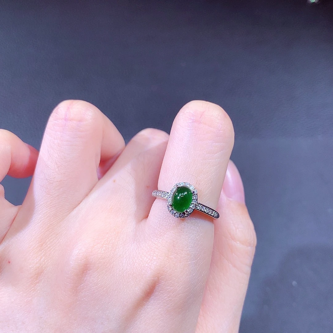 未镶嵌戒指翡翠翡翠