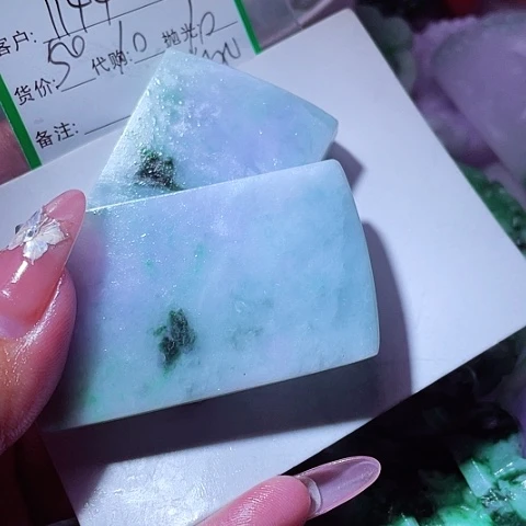 用***3翡翠未镶嵌颈饰缅甸