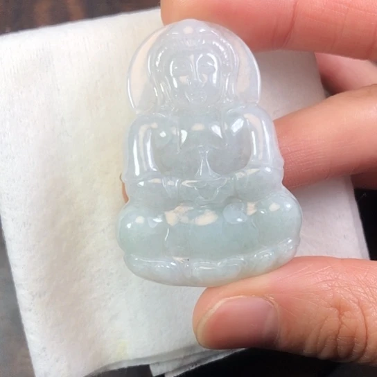 翡翠未镶嵌颈饰缅甸A货，每天下午1点半开播