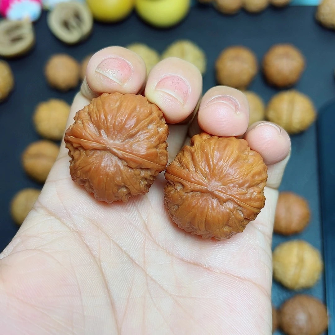 文玩核桃把件31尺焖尖磨盘004