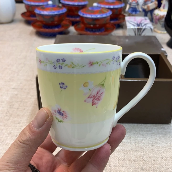 瓷片哈哈哈哈哈哈