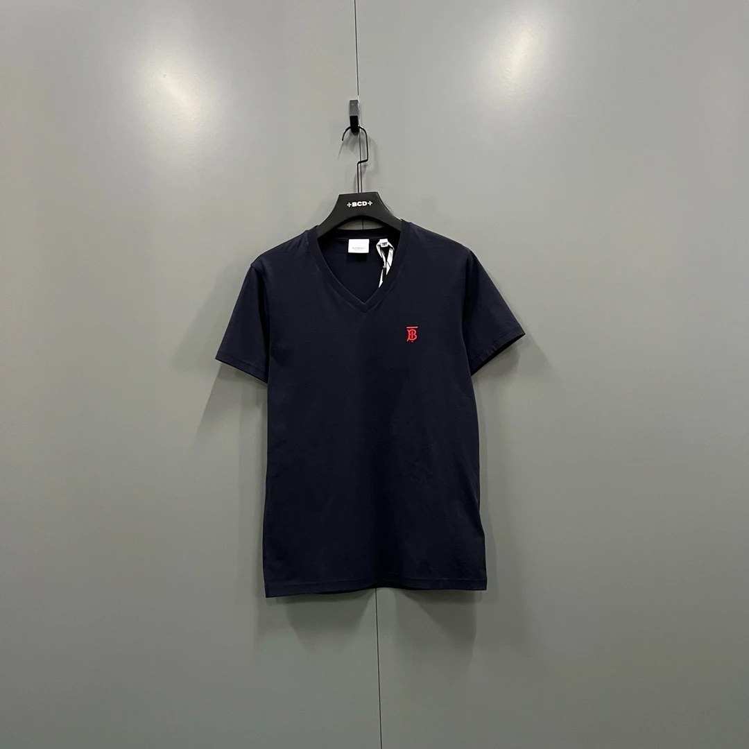 99新 BURBERRY/博柏利 jp109 TB字母刺绣V领短袖 S 018969