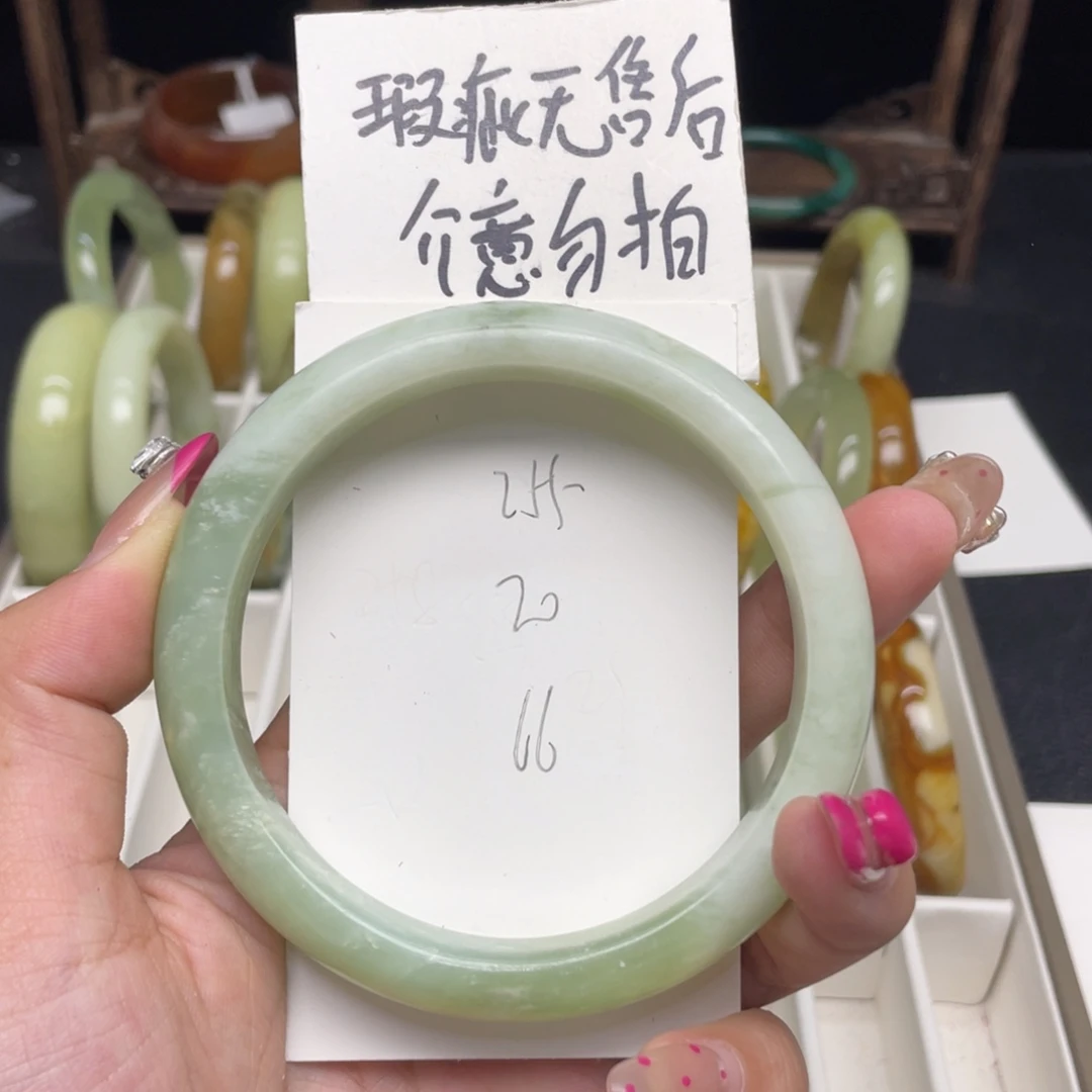 未镶嵌蛇纹石玉手镯