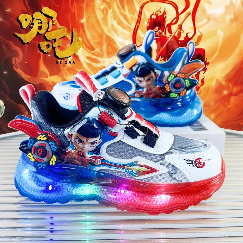 哪吒儿童鞋子夏款跑步鞋男童运动鞋3-6岁8发光小男孩网面透气网鞋