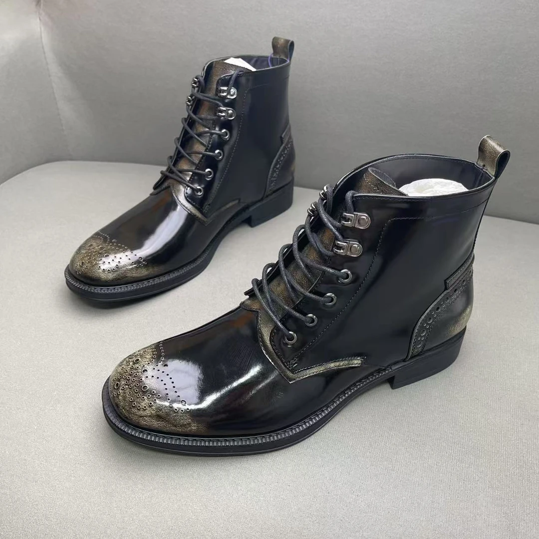 全新未使用 Prada/普拉达 黑色时尚百搭亮漆面皮革高帮靴子 41码