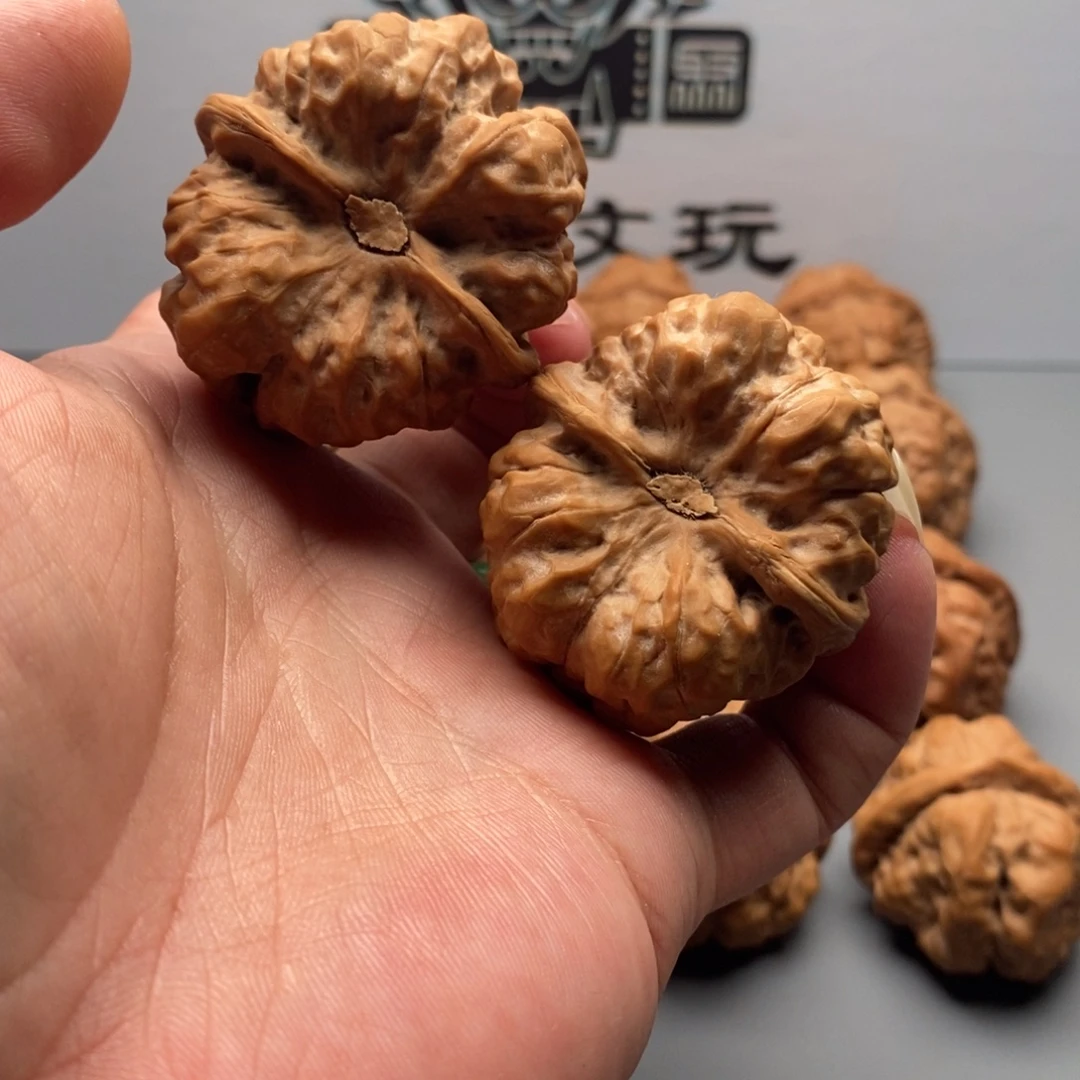 丁***国文玩核桃吊坠蛤蟆41