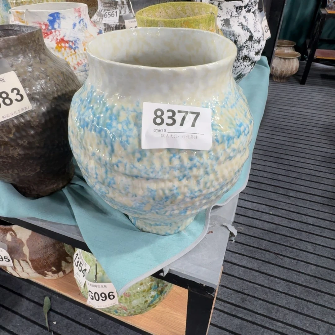 吉***喆摆件陶花瓶默认无孔口18高33编码8377